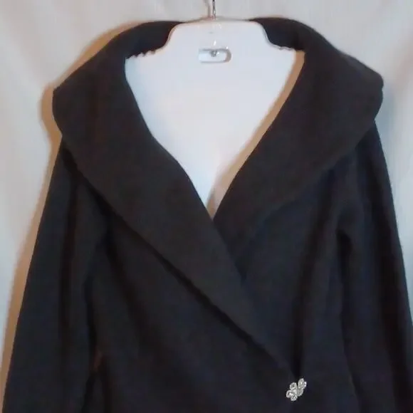 ANN TAYLOR Women's Black Rabbit Hair & Wool Blend Sweater Blouse Size M. - Picture 4 of 13